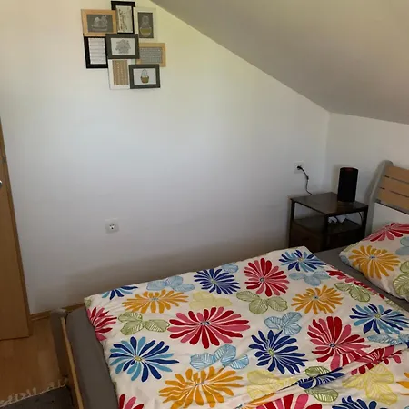 Ivko, Only 300m From The 度假居 佩罗杰